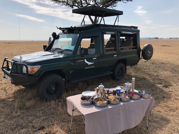 andbeyond breakfast spread in Serengeti